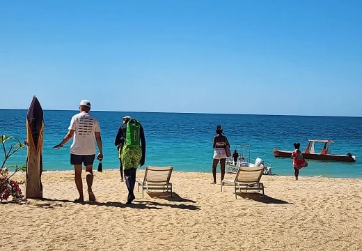 La plage ampasindava La plage ampasindava