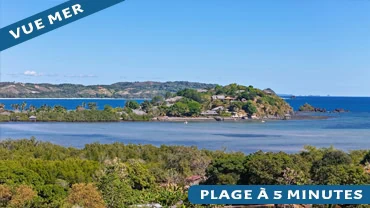Vue mer depuis un terrain à vendre à Nosy Be situé à Andilana