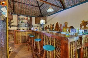 bar-lodge-bungalow