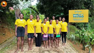 Hébergement à Nosy Be en hôtel école avec vue mer chez Wings of Change Madagascar
