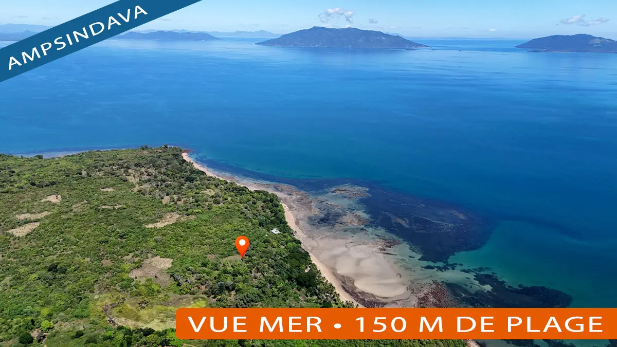 Terrain de 34 534 m² en bord de mer à Ampasindava avec vue sur Nosy Komba et Nosy Be
